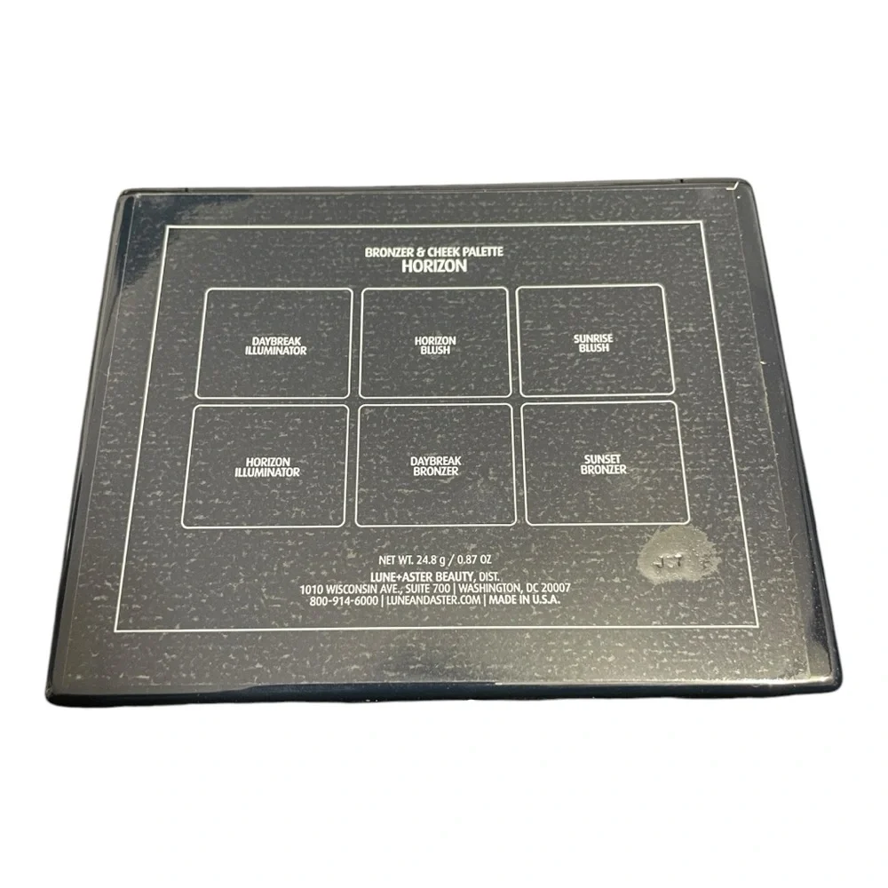 Lune & Aster Bronzer and Cheek Palette NEW with Box